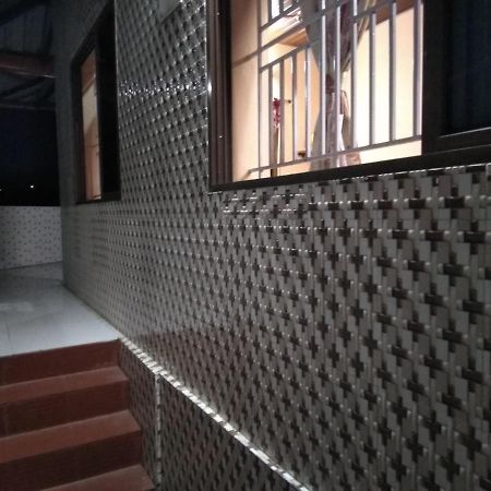 Maniis Homestay Vālpārai Εξωτερικό φωτογραφία