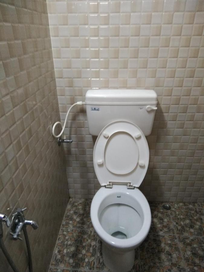 Maniis Homestay Vālpārai Εξωτερικό φωτογραφία